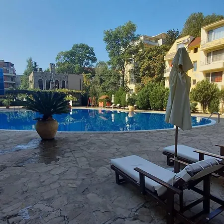 Menada Kalia Apartman *